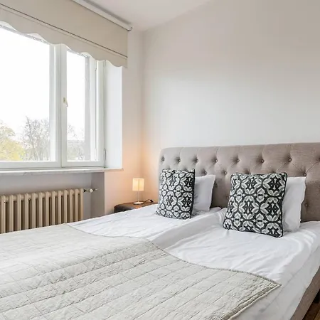 Center Cozy One Bedroom تالين